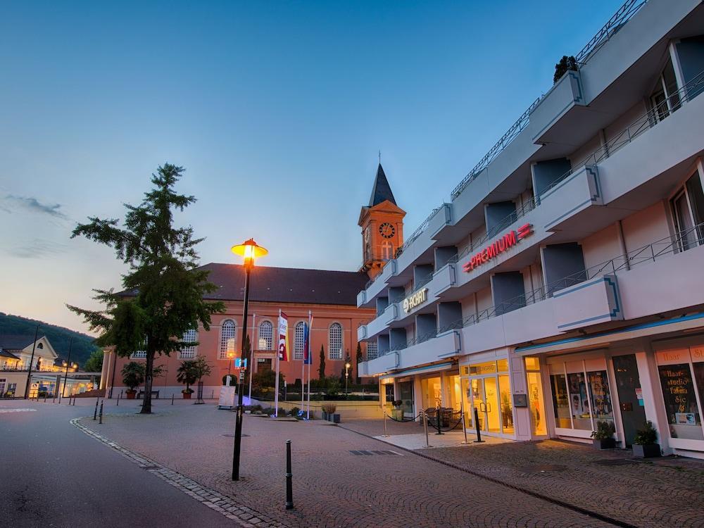 Achat Hotel Bad Dürkheim Buitenkant foto