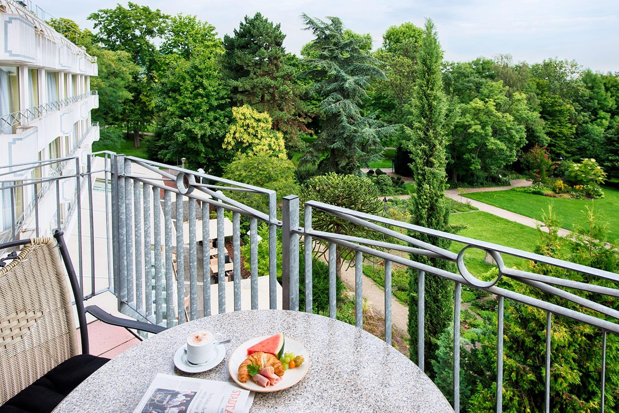 Achat Hotel Bad Dürkheim Buitenkant foto