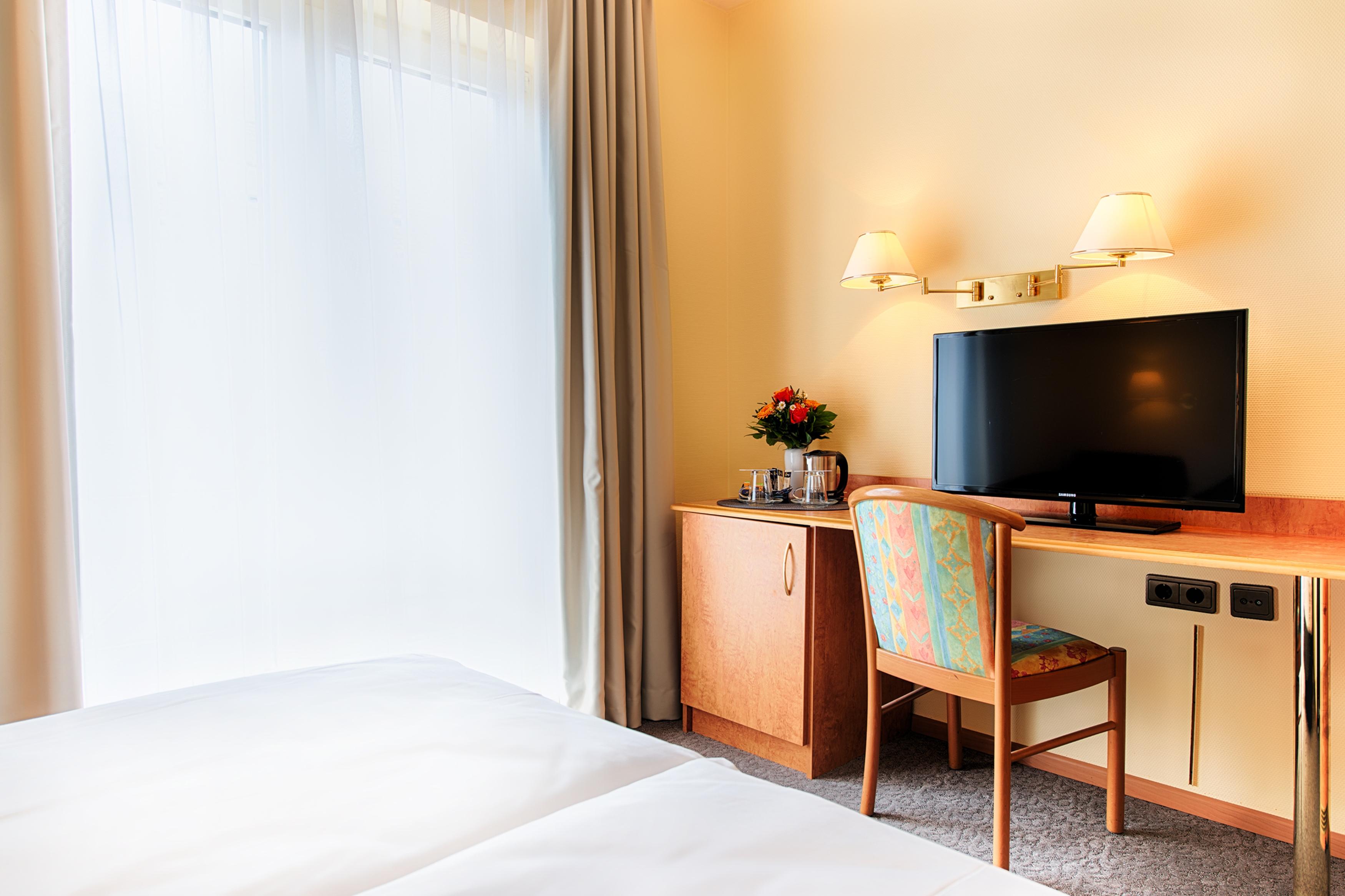 Achat Hotel Bad Dürkheim Buitenkant foto