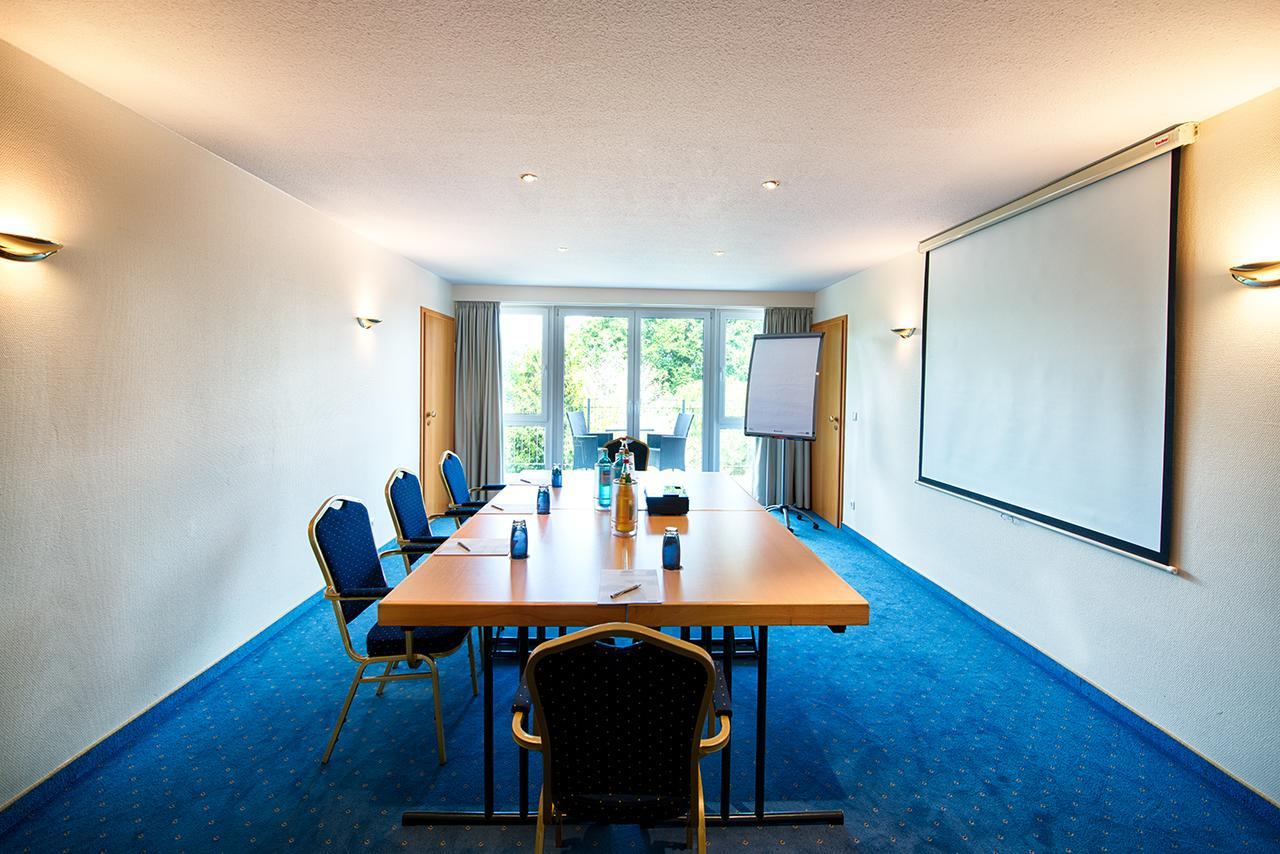 Achat Hotel Bad Dürkheim Buitenkant foto